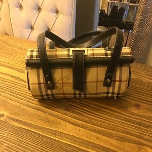 Burberry print handbag